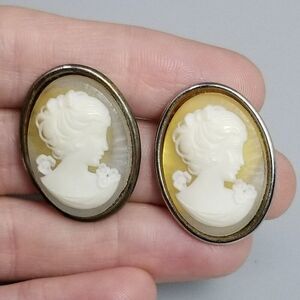 Vintage Cameo Stud Earrings, Large Oval Cream Color Lady Portrait, Estate